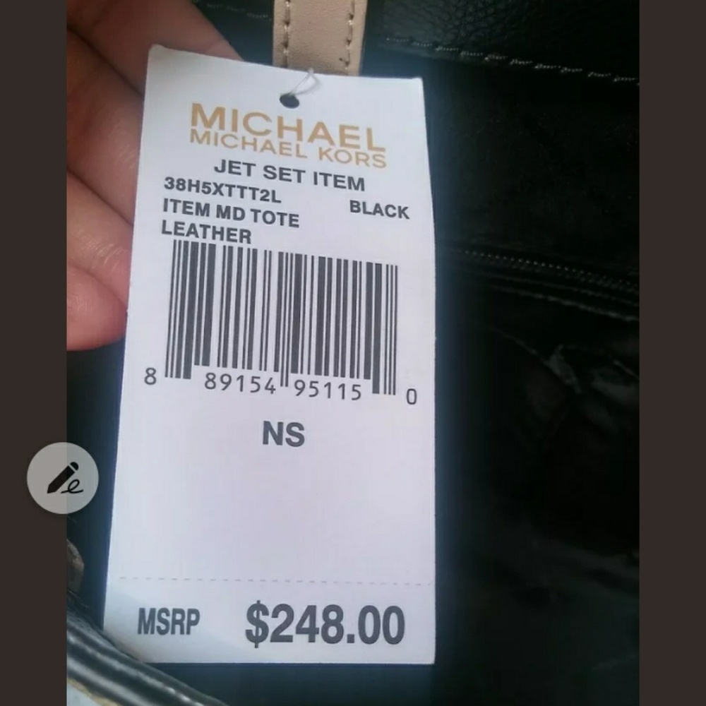 🎉SOLD🎉 Michael Kors Jet Set MD Leather Tote - Picture 3 of 8